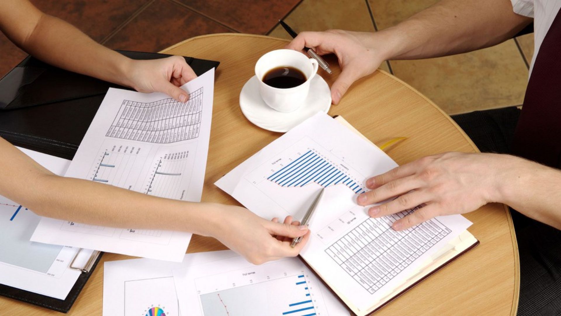 ACO Secretarial Sdn. Bhd. 启宏商企秘书顾问 (201901021001)(1330330-M)